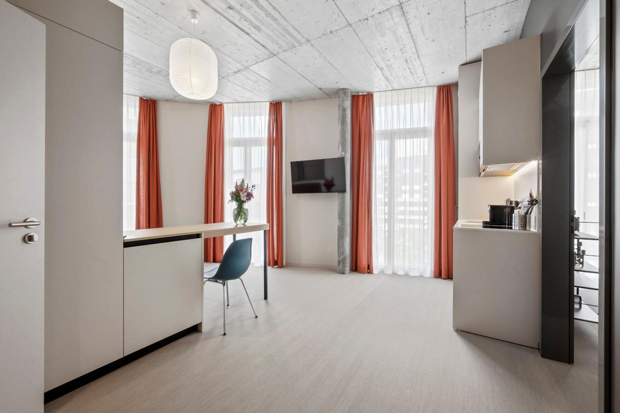 Ariv Design Hotel Zug Steinhausen エクステリア 写真
