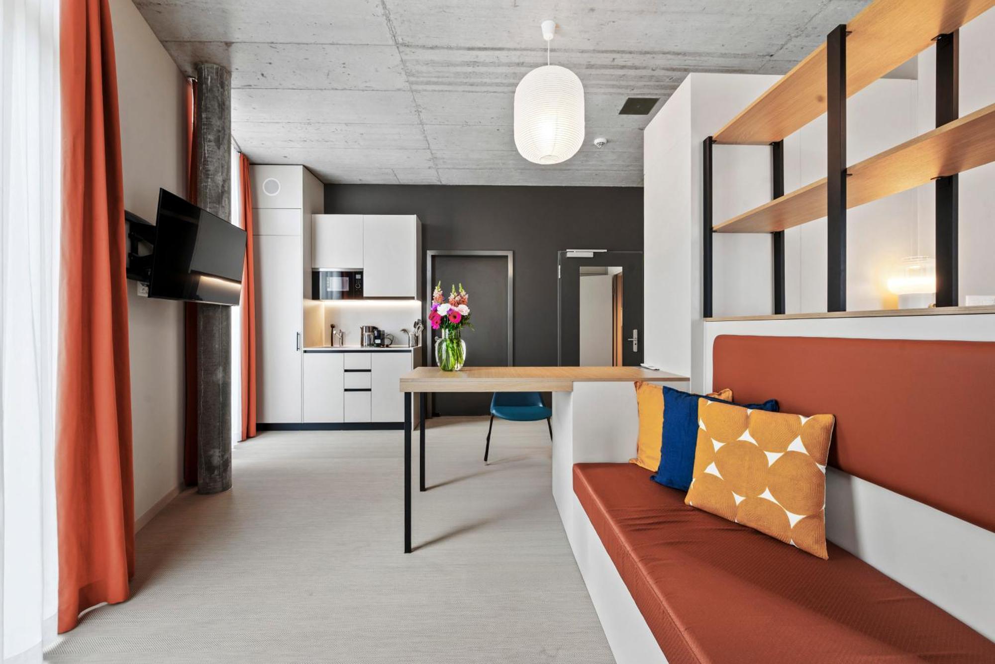 Ariv Design Hotel Zug Steinhausen エクステリア 写真